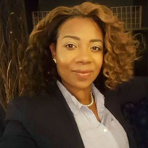 Meet your Posher, Janelle